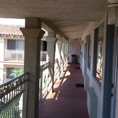 Santa Ana Travel Inn Zewnętrze zdjęcie