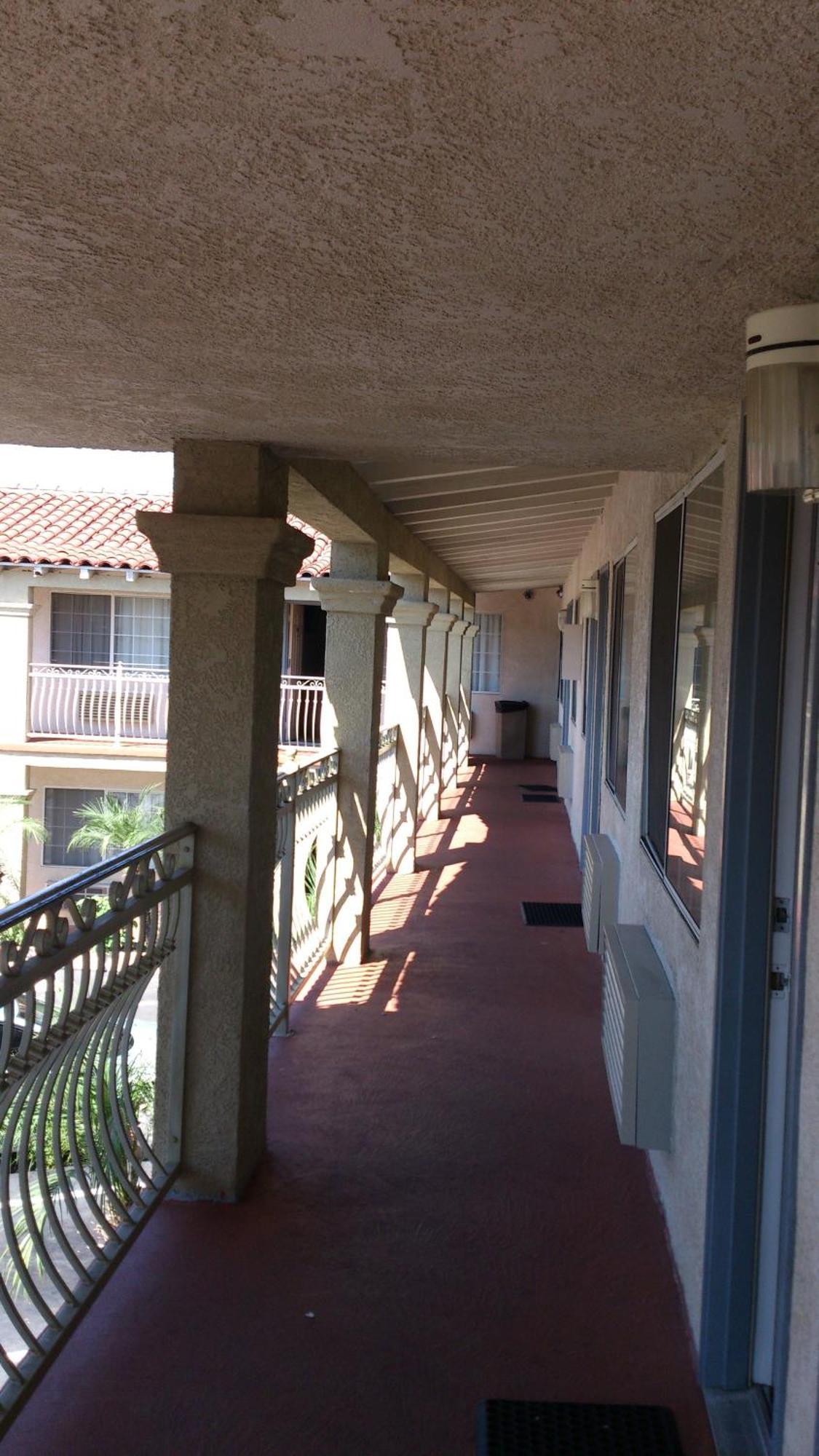 Santa Ana Travel Inn Zewnętrze zdjęcie