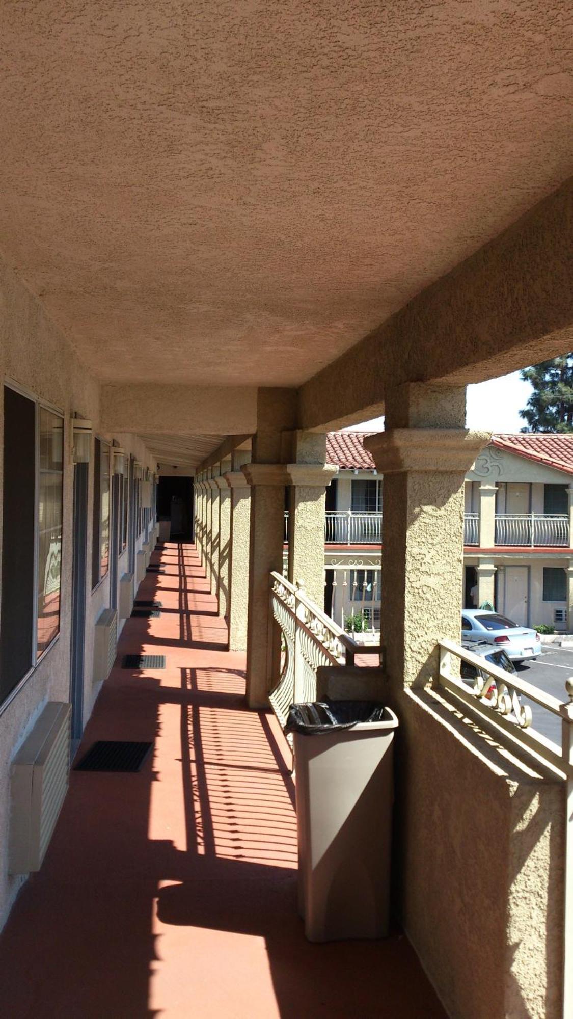 Santa Ana Travel Inn Zewnętrze zdjęcie